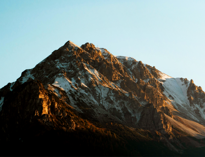 Colombian mountains landscape with Export Universal Coffee logo
